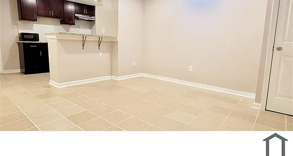 1321 N Woodington Rd #6 — Photo 7