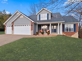 106 Quoin Ct, Wentzville, MO