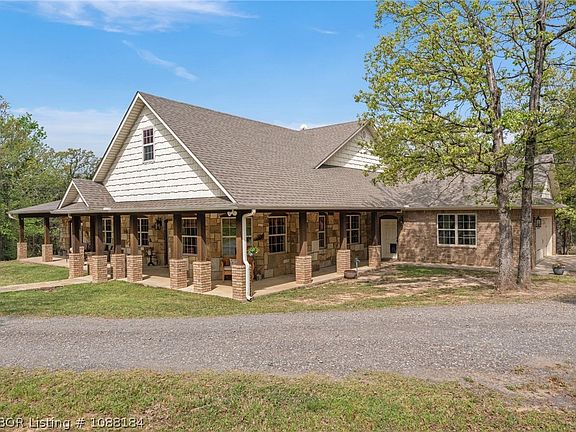 2nd image of 34797 Ridge Rd