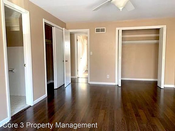 2nd image of 135 E Oak Cliff Ct APT 105