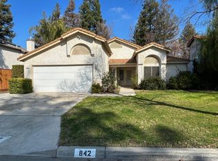 842 E Buckhill Rd, Fresno, CA 93720