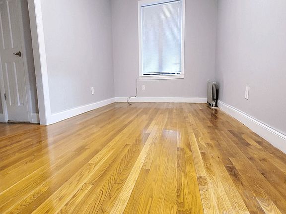 4th image of 105 Haven Ave APT 3E
