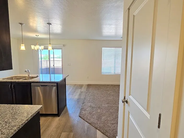 5885 S Challenger Way — Photo 9