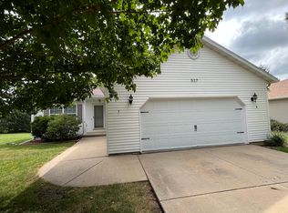 517 E Division St, Kewanee, IL 61443