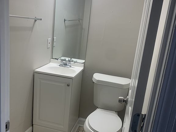 5th image of 2657 Evans Mill Dr #1