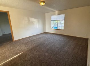 438 NW 17th St APT 04, Redmond, OR 97756