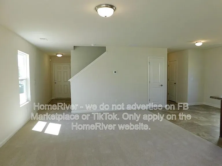3658 Oakleaf Pass — Photo 5