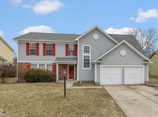 7686 Baywood Dr, Indianapolis, IN 46236