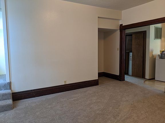 4th image of 1024 E Harrison St