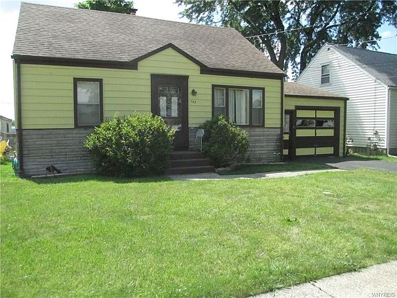 3rd image of 153 Beryl Dr