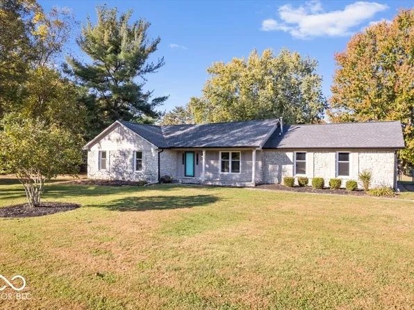 3208 Sunny Dr, Brownsburg, IN 46112