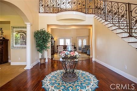 3rd image of 14010 Scenic View Rd