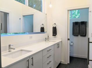 1707 E 17th St, Austin, TX 78702