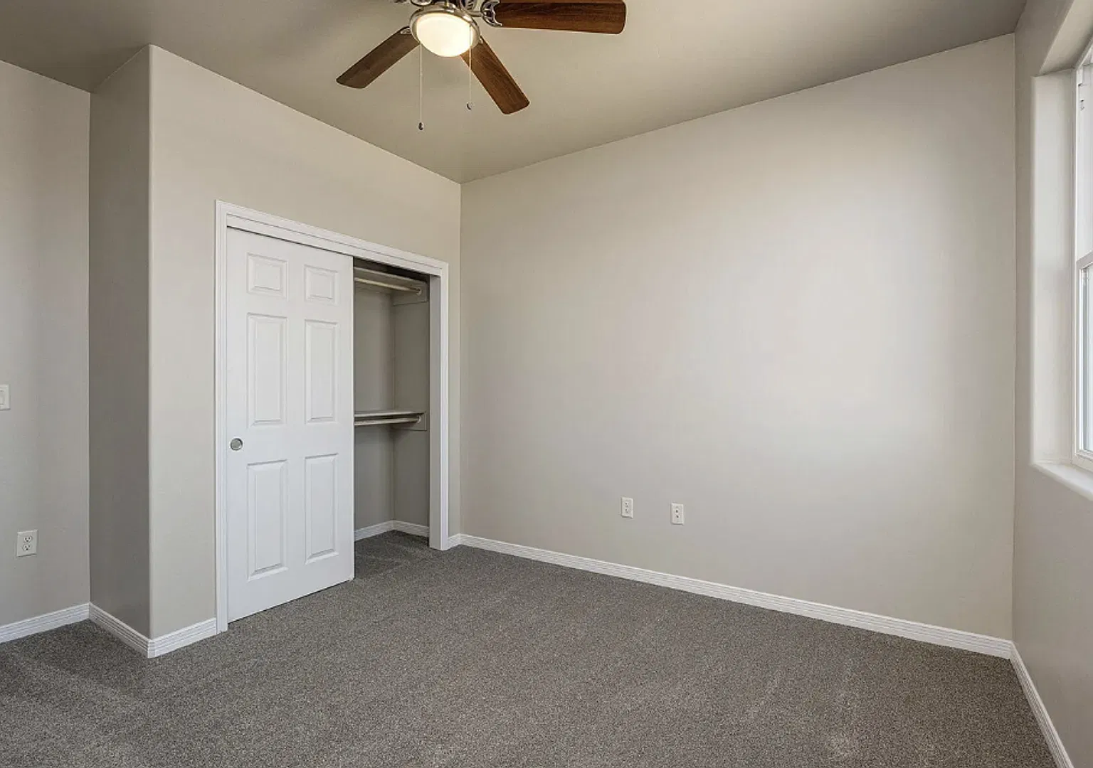 Spacious 4-Bedroom Home for Rent Near Old Mesilla — Photo 1