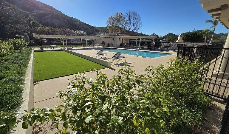 18 Gitana Ave — Photo 1