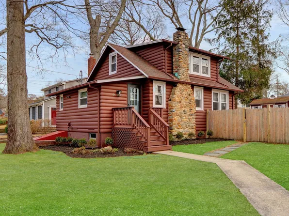 94 Upton Drive, Sound Beach, NY 11789