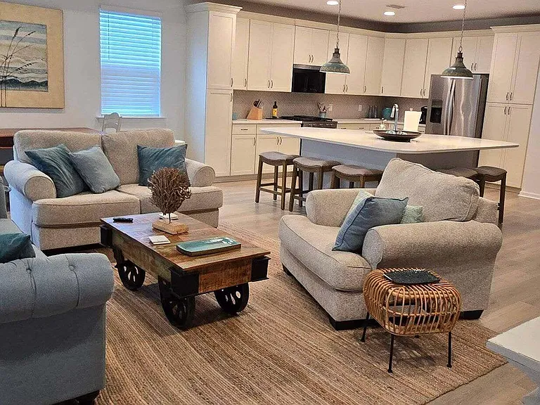9235 Paradise Dr — Photo 7