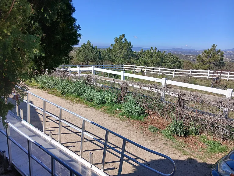 1576 Tierra Del Sol Rd — Photo 12