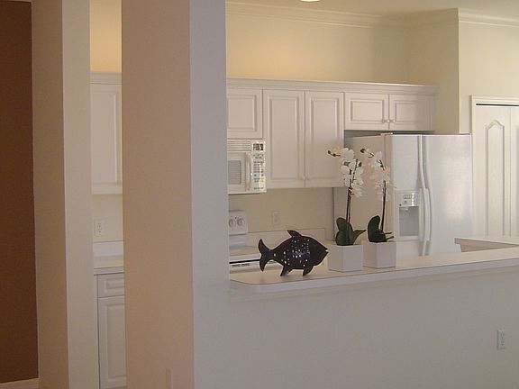 5th image of 8450 Kingbird Loop Unit 448