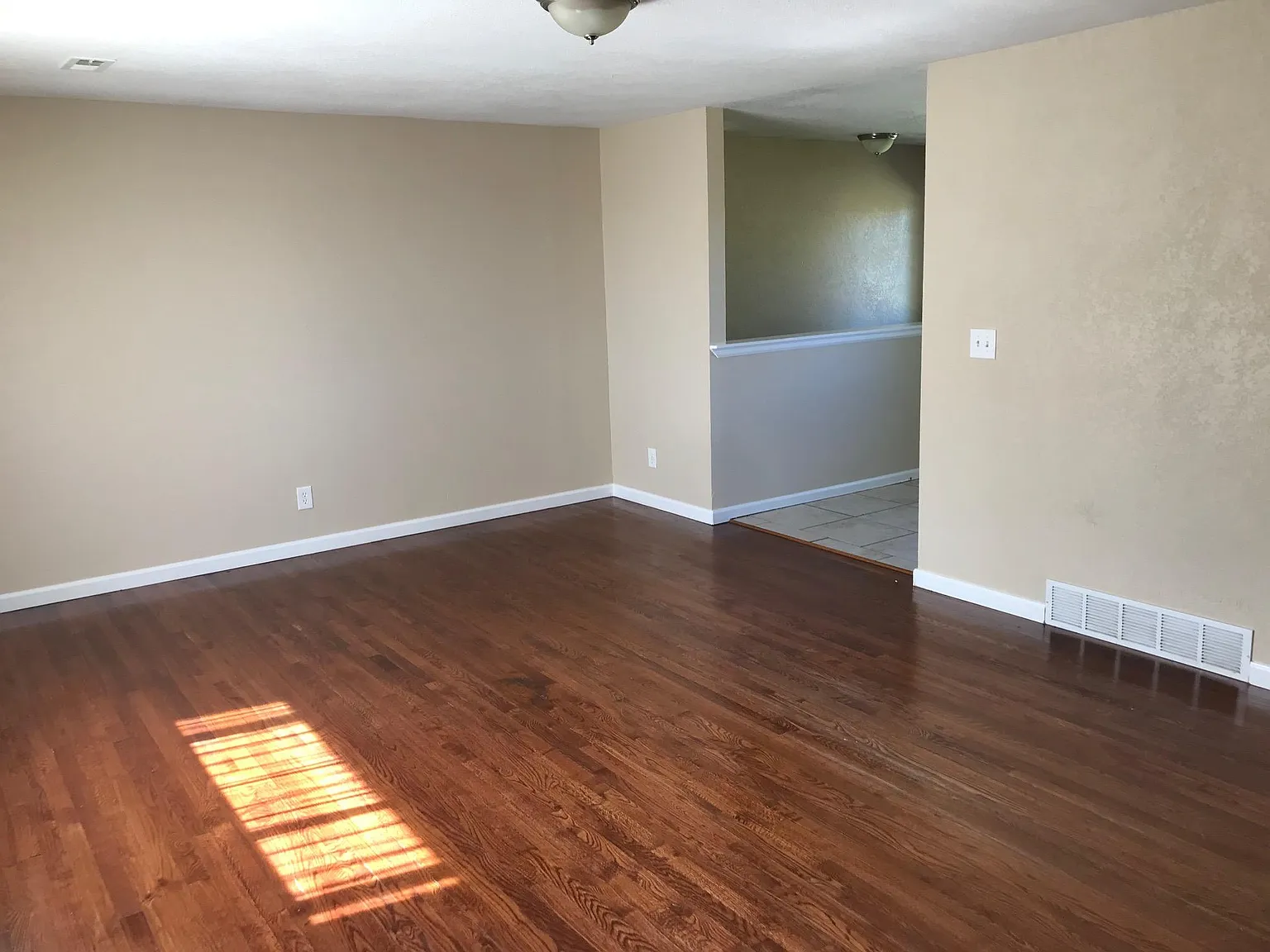 8325 Acoma St — Photo 4