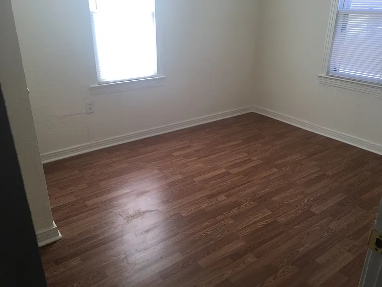 89 N Carolina St — Photo 4