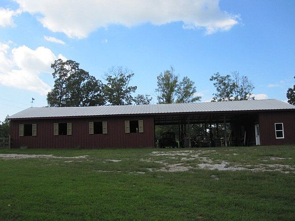 3rd image of 230 County Road 106
