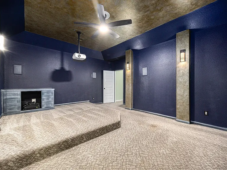 22335 Sawmill Ranch Dr — Photo 27