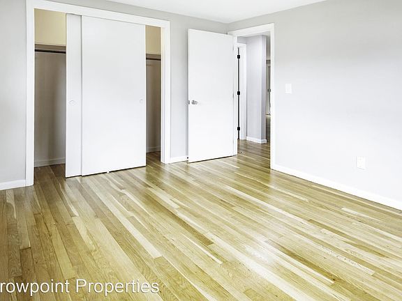 4th image of 5 Manor Dr Unit C