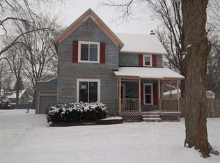 57 S St NW, Sparta, MI 49345