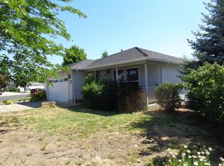 416 Montclair Way, Eagle Pt, OR 97524