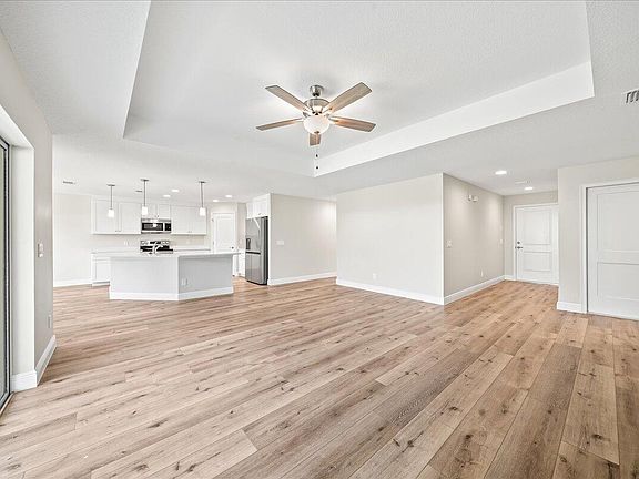 4th image of 345 Eckert St SE