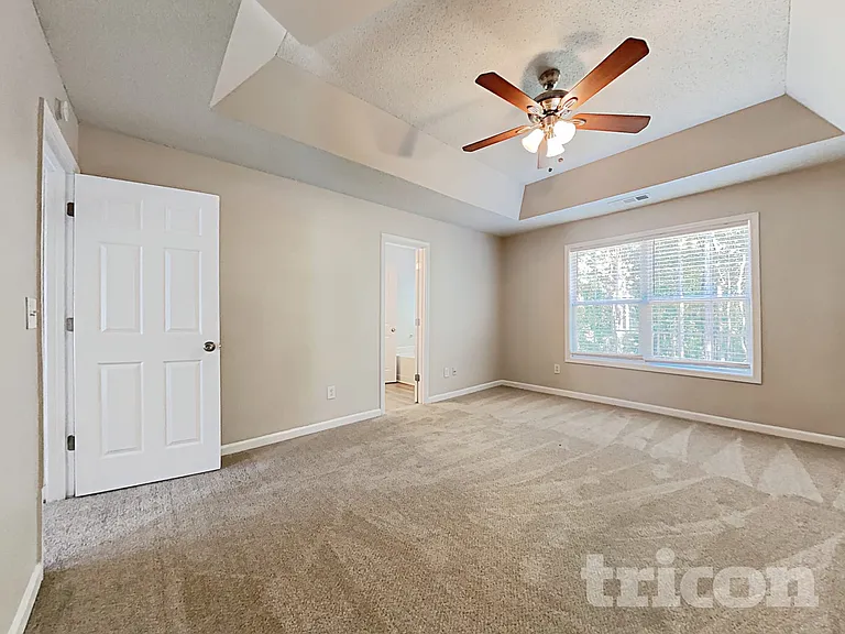 305 Nims Dr — Photo 11