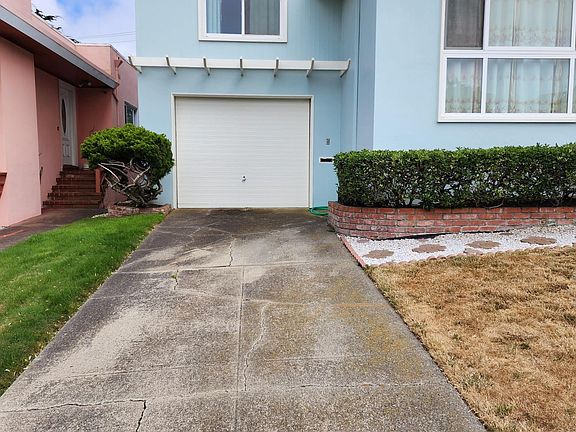 2nd image of 21 Fairway Dr