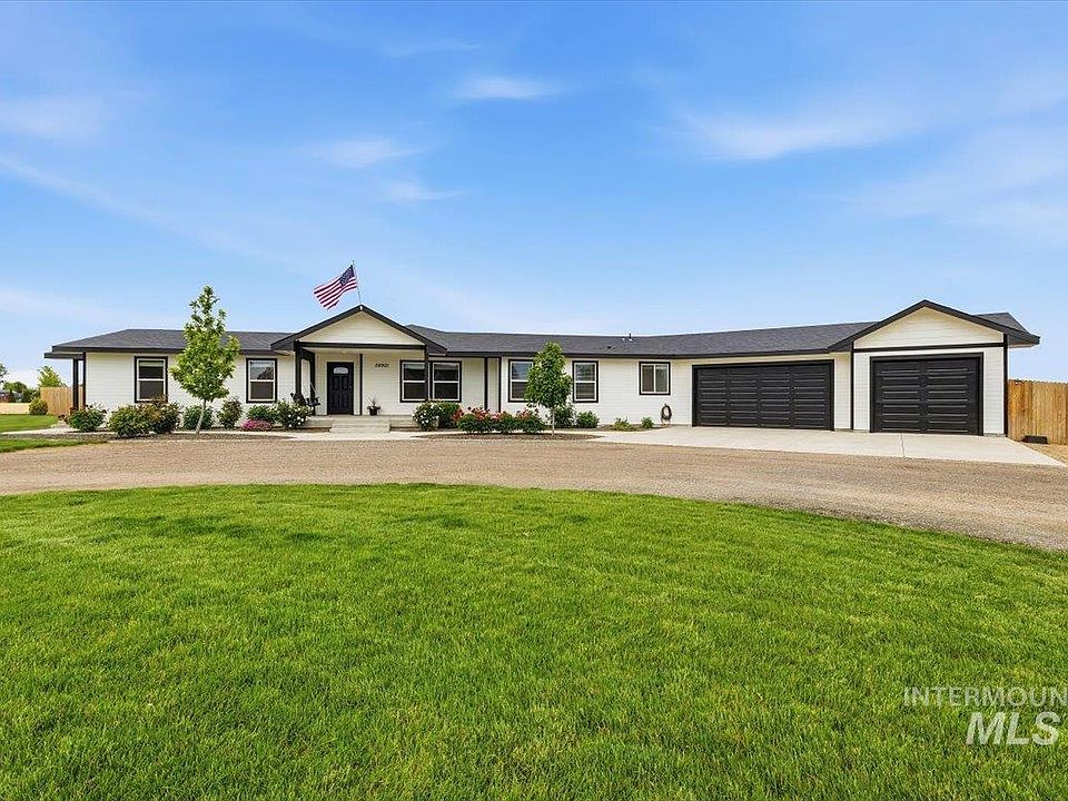 1st image of 24901 Mint Ln