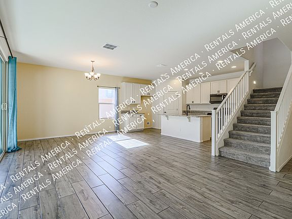 5th image of 1235 N Banning