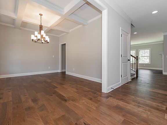 5th image of 7281 River Walk Dr
