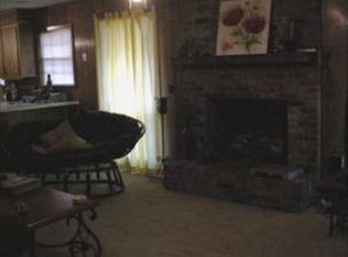 2713 Redbud Dr, Starkville, MS 39759