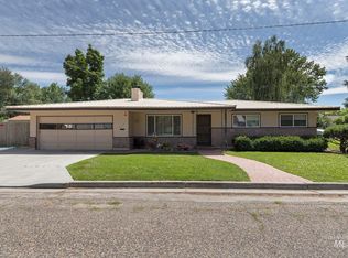 345 W Butterfield St, Weiser, ID 83672