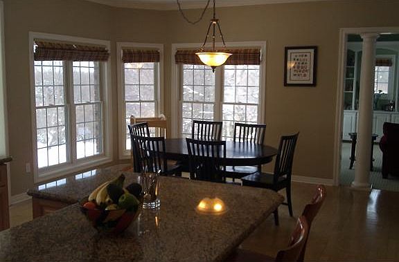3rd image of 12 Whisperwood Dr