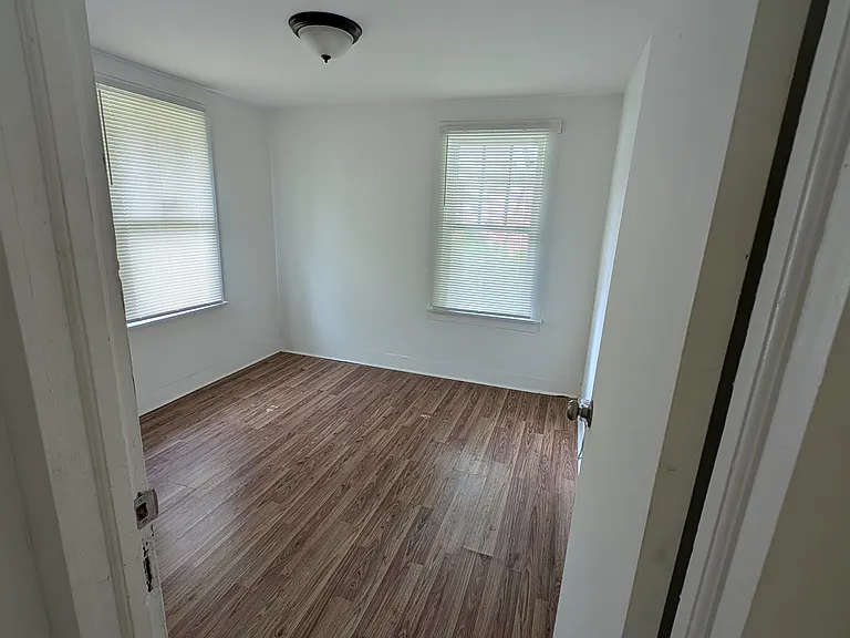 314 Colfax St — Photo 7