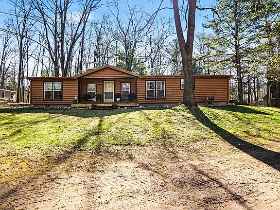 5th image of 1758 N Beechwood Dr