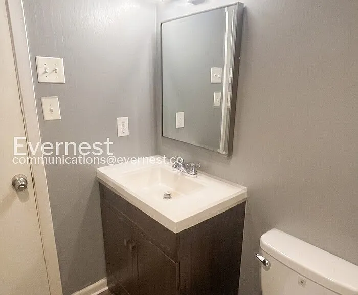 9 Meredith Ct #6 — Photo 13