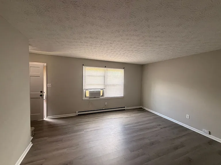 314 Walters Ln — Photo 19