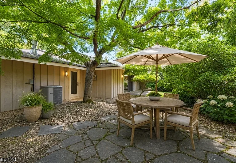 29 Wayside Pl — Photo 39
