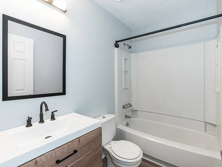 15 Astor Ct — Photo 24