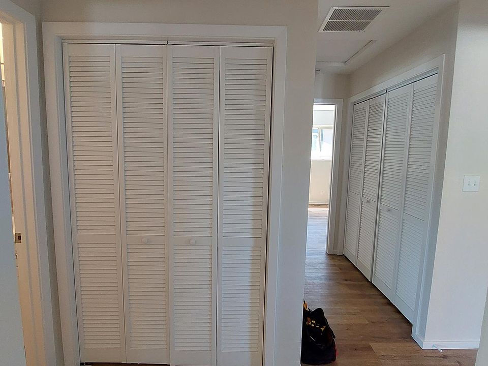 Coat/Linen closet