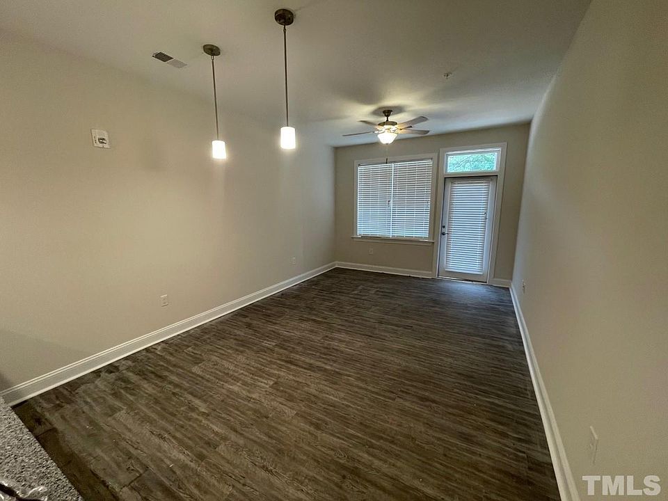 2nd image of 1411 Stovall Dr #1
