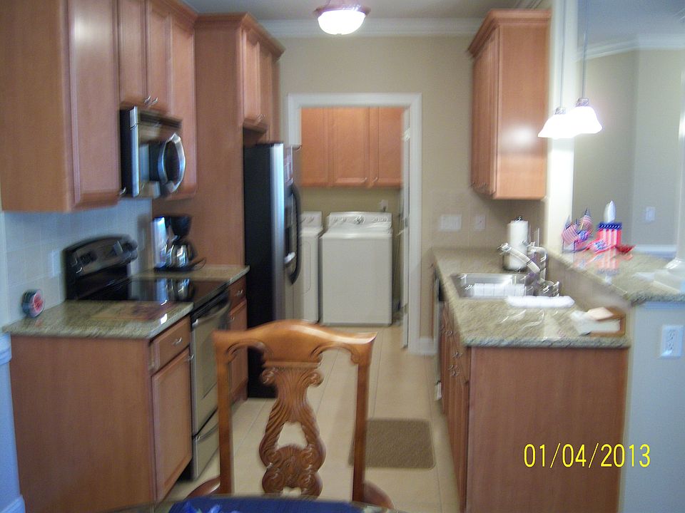 Kitchen & Laundry Room