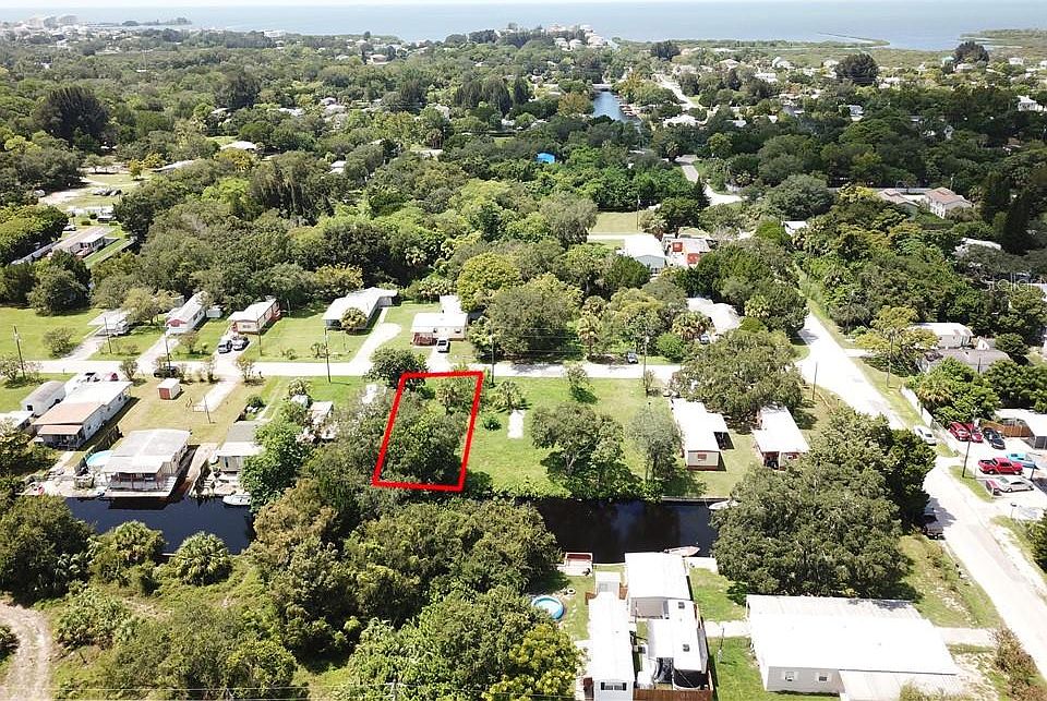 1st image of 14634 Coral Dr