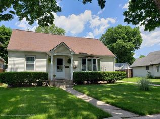 827 Edison Ave, Lansing, MI 48910
